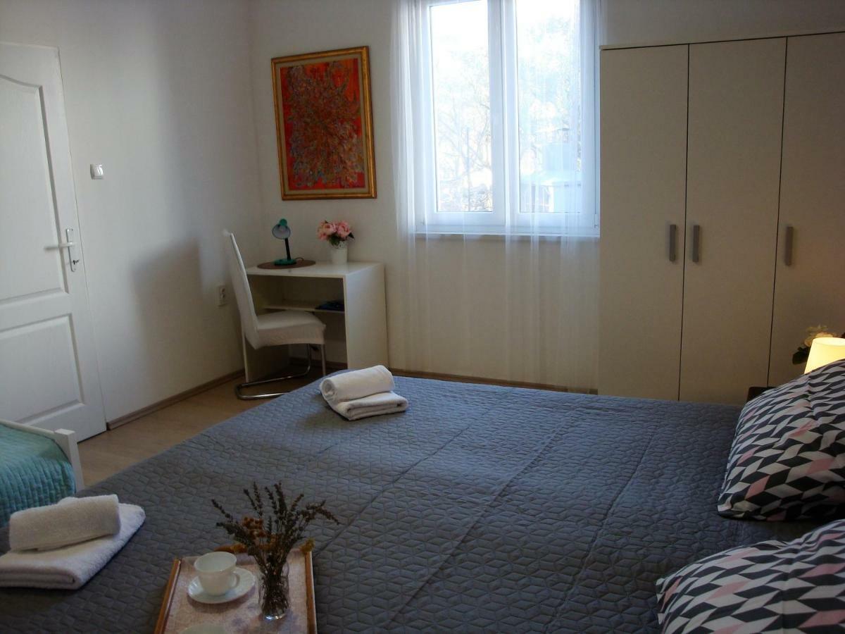 Apartments Olea Pinezići Екстериор снимка