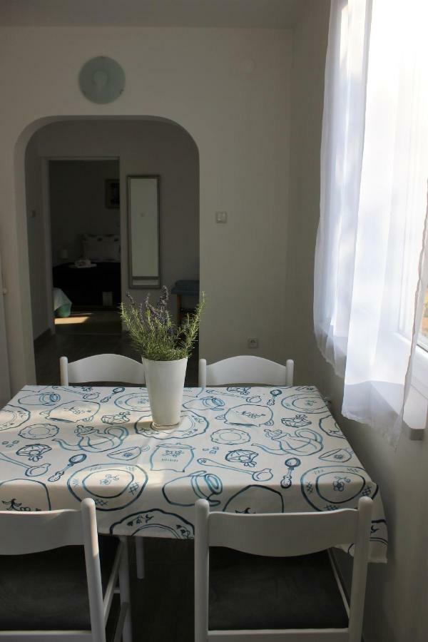 Apartments Olea Pinezići Екстериор снимка